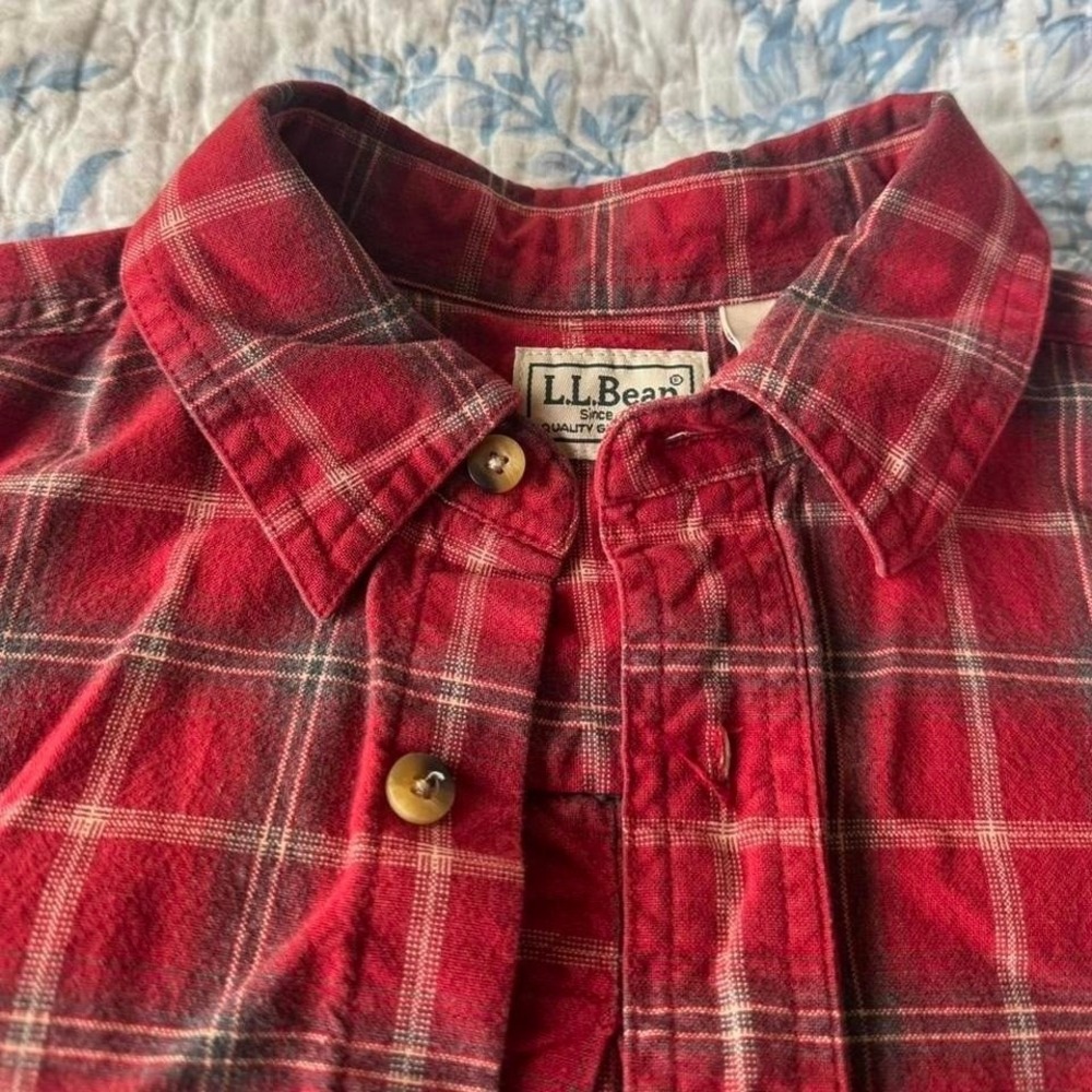 Red and Green Plaid L.L. Bean Button Down Long Sleeve Flannel Shirt, 100% cotton - Picture 3 of 8